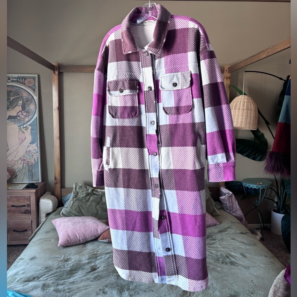 Free People - We The Free - Oversized plaid fleece jacket with elbow patch- S - Picture 2 of 7